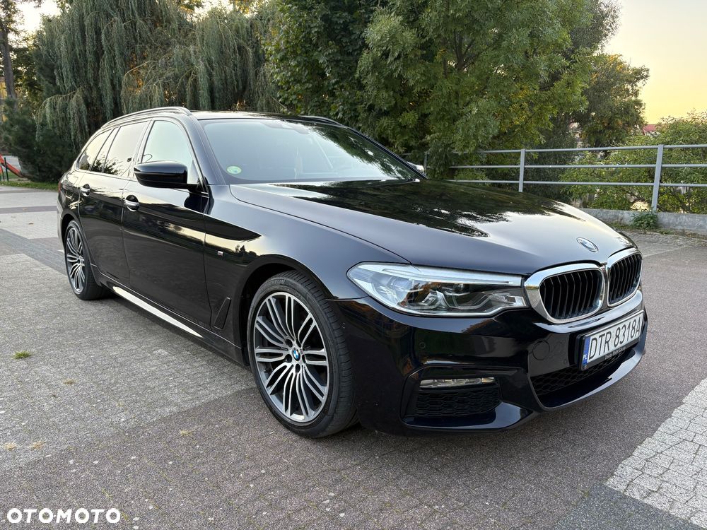 BMW Seria 5 520d xDrive Touring M Sport Edition - 2