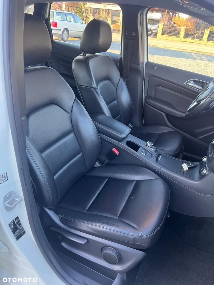 Mercedes-Benz Klasa B 180 CDI 7G-DCT - 17