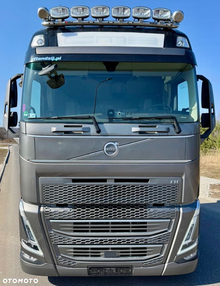 Volvo FH4 500 GLOB XXL AUTOMAT NEW I-SAVE RETARDER 4-BATERIE ACC ORUROWANIE Z HALOGENAMI KAMERY I-PARCOOL FULLLED LIMITED EDITION FULLOPTION 2xALUTANK ALUFELGI NAVI LODÓWKA SKÓRA LOW DECK MEGA 2022r IGŁA - 2