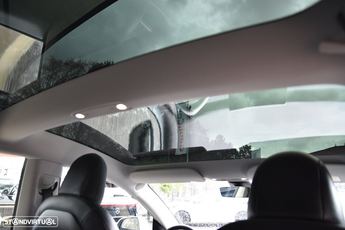 Tesla Model 3 Tração Traseira - 31