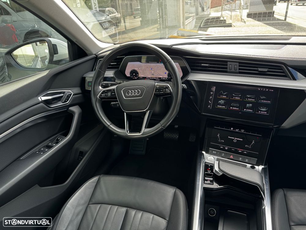 Audi e-tron 55 quattro Advanced - 11