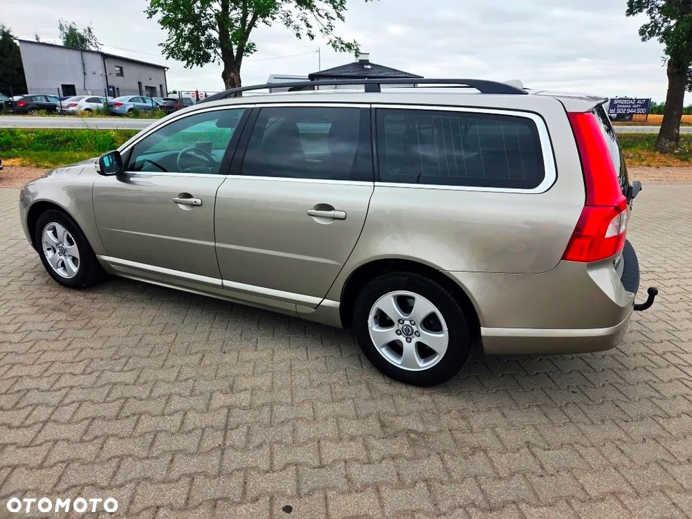Volvo V70 2.0D Momentum - 17