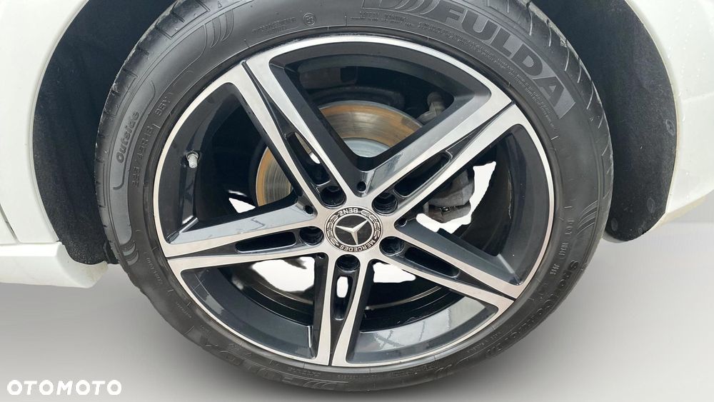 Mercedes-Benz Klasa A 200 d 8G-DCT - 14