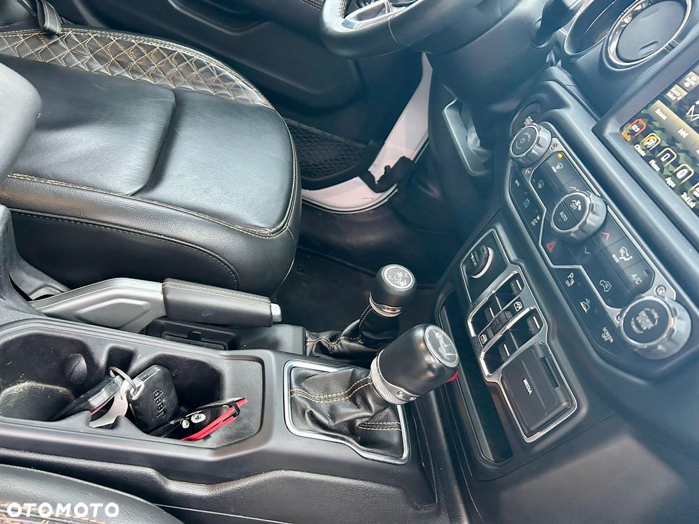 Jeep Wrangler Unlimited 2.0 Turbo PHEV 4xe Sahara - 12