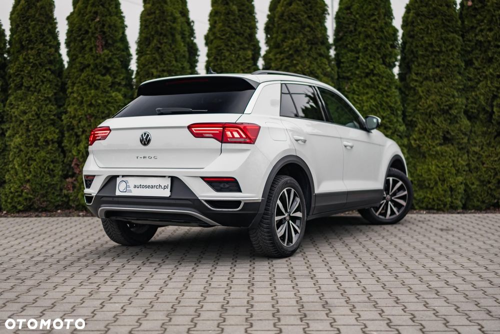 Volkswagen T-Roc - 4