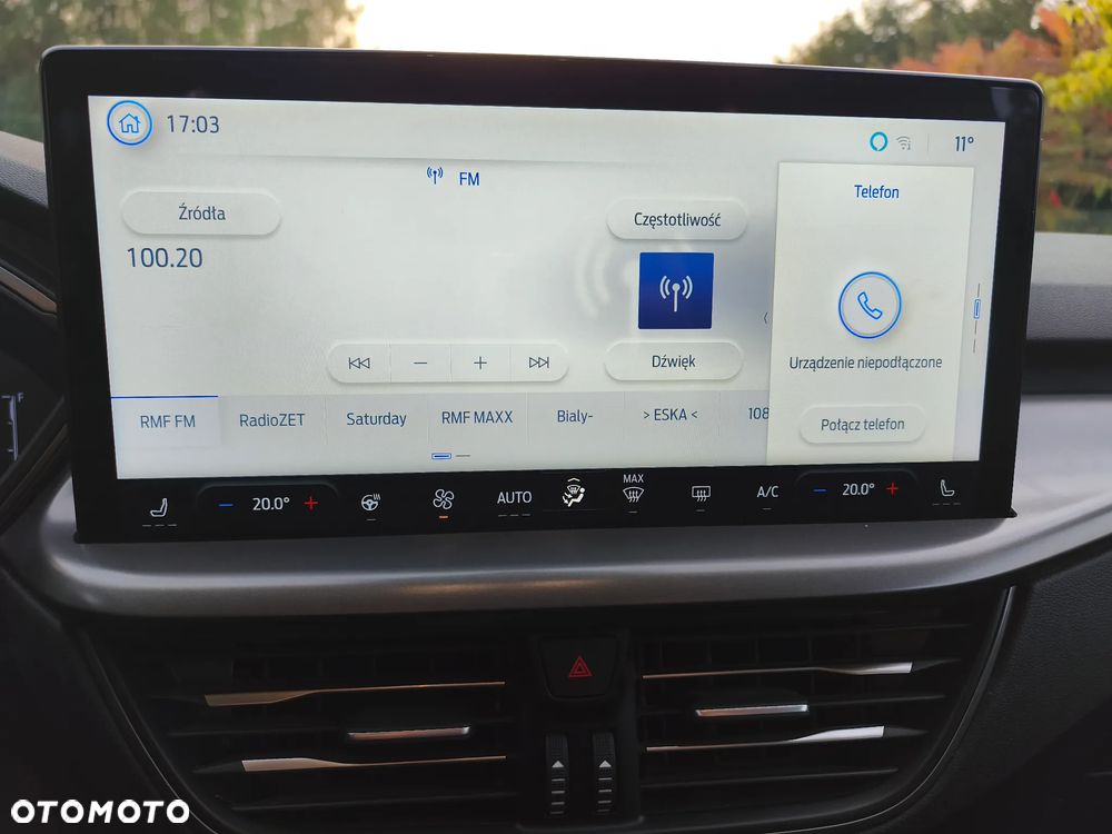 Ford Kuga - 24