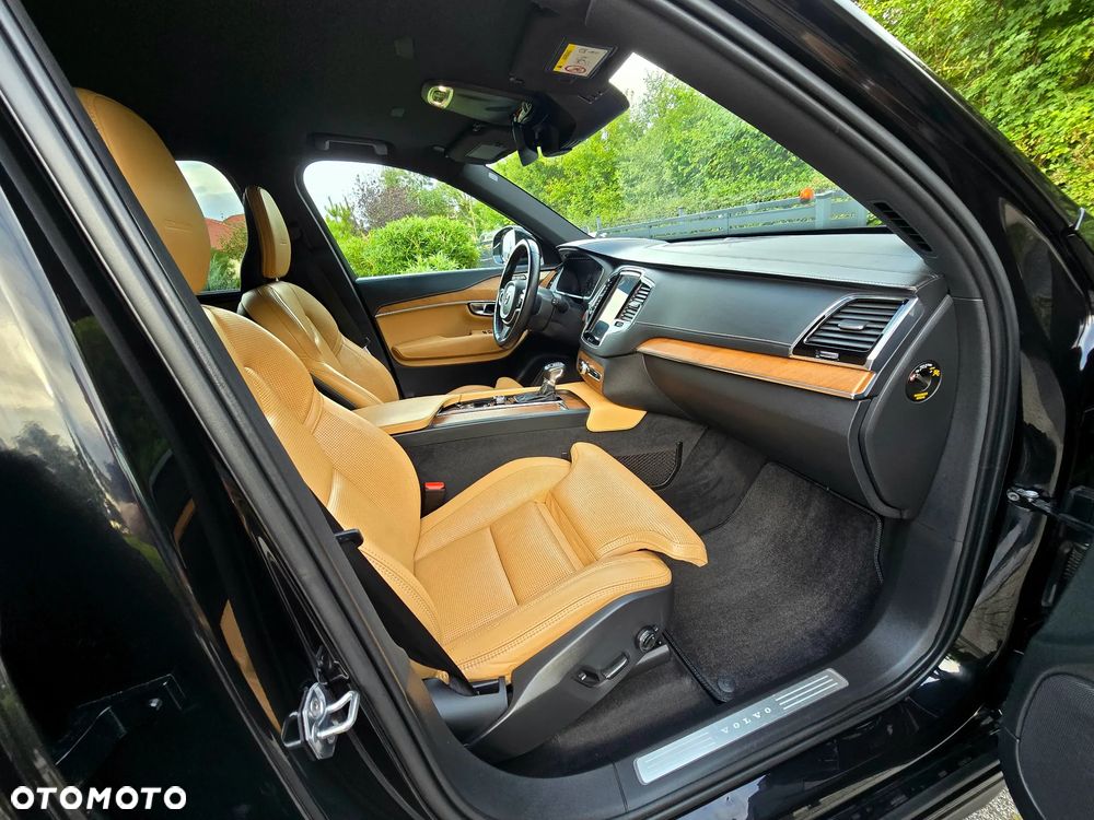 Volvo XC 90 D5 SCR AWD Inscription - 11