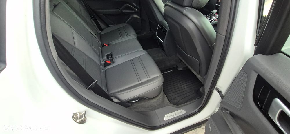 Porsche Cayenne Tiptronic S - 29