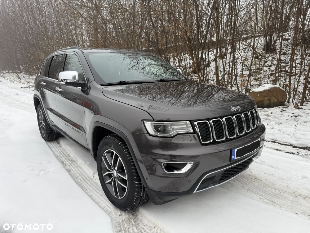 Jeep Grand Cherokee - 1