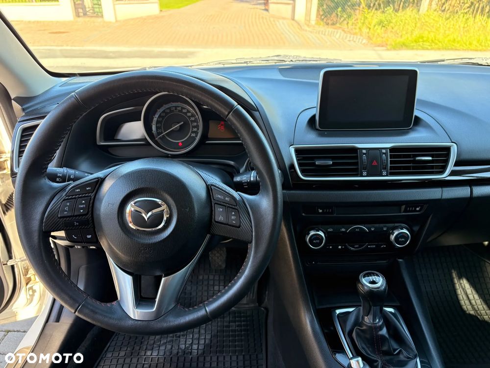 Mazda 3 - 14