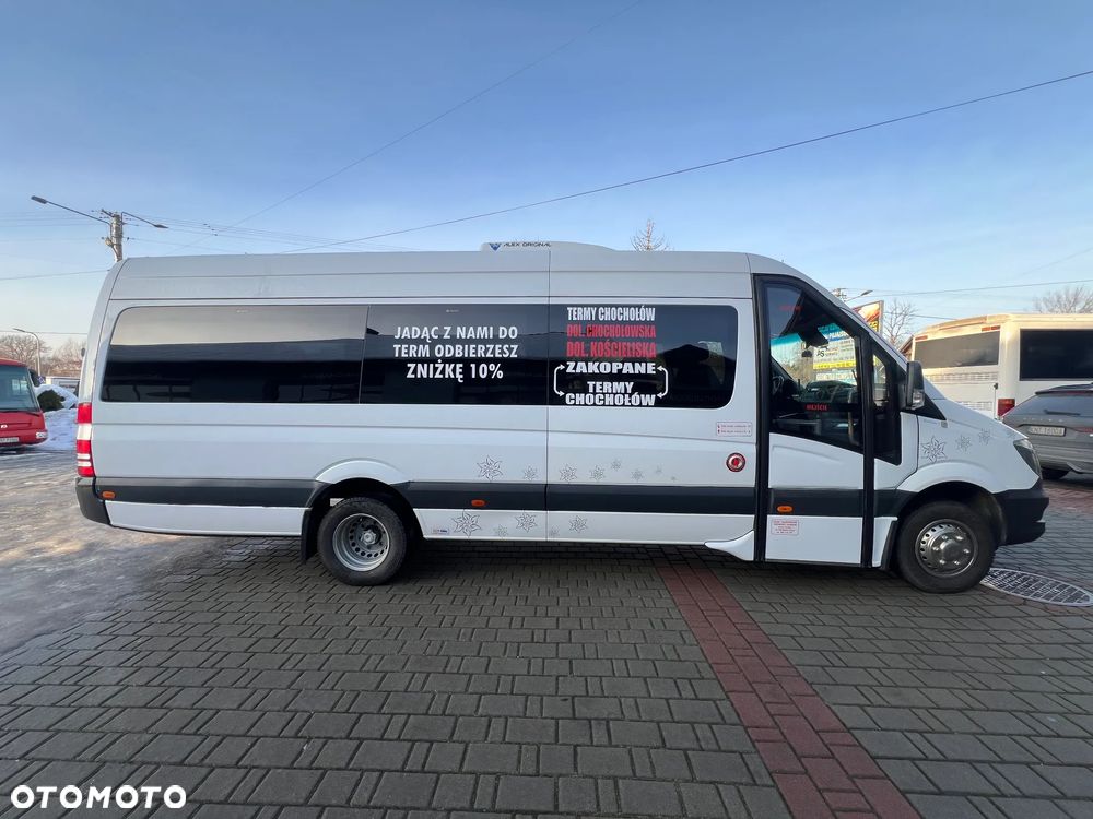 Mercedes-Benz Sprinter - 4