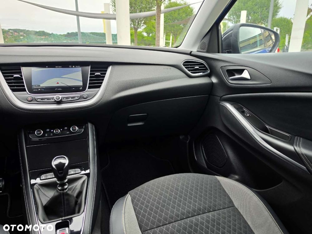 Opel Grandland X - 26