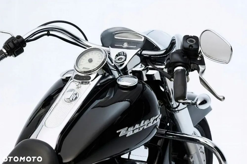 Harley-Davidson Touring Road King - 8