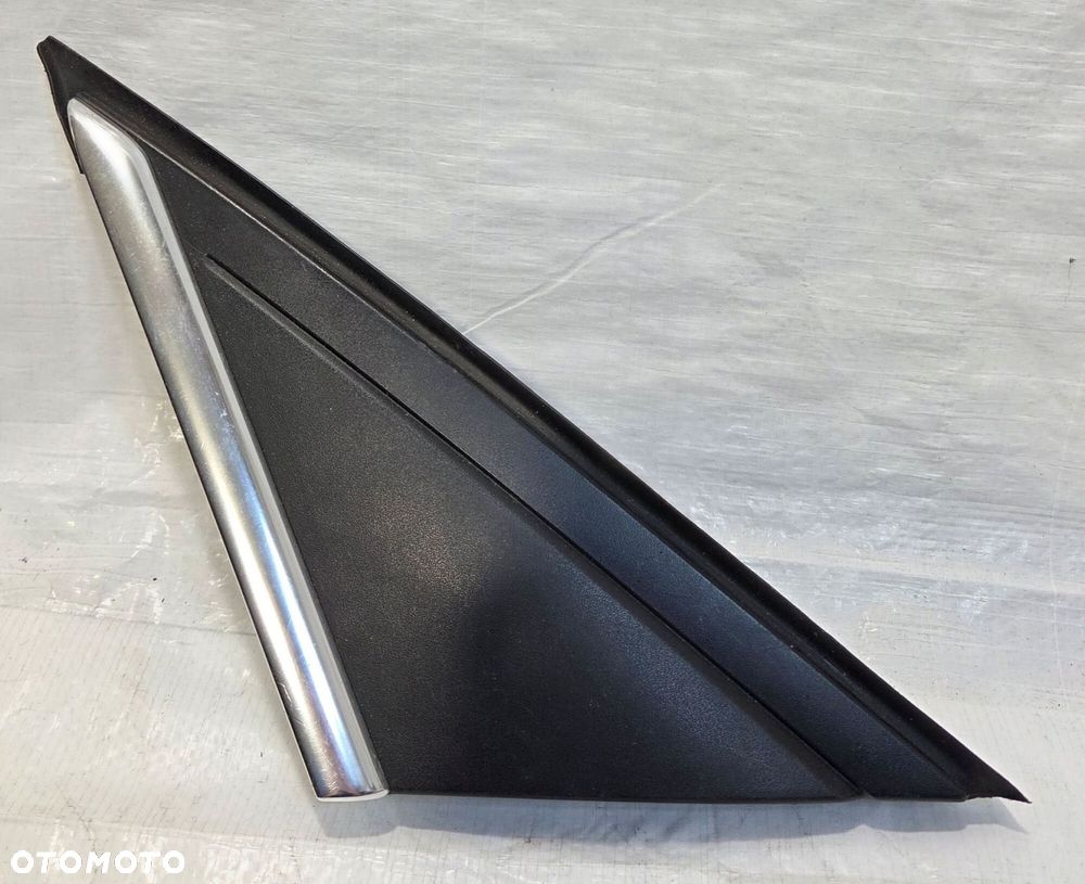 FORD FOCUS MK3 LISTWA NAKŁADKA TRÓJKĄT BŁOTNIKA LEWY BM51-A16003 - 1