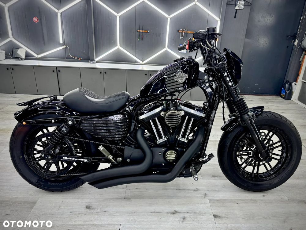 Harley-Davidson Sportster Forty-Eight - 10