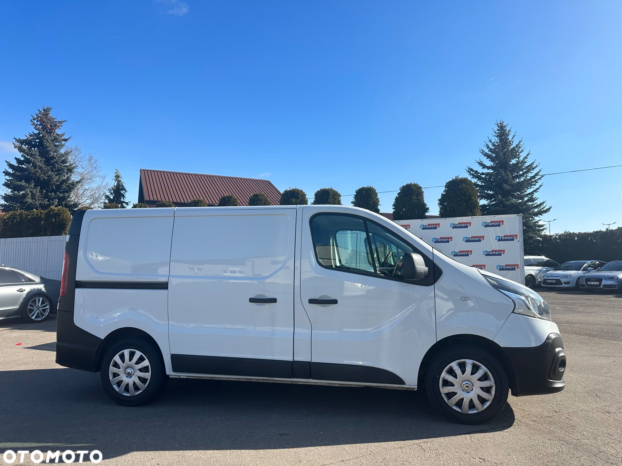 Renault TRAFIC - 7