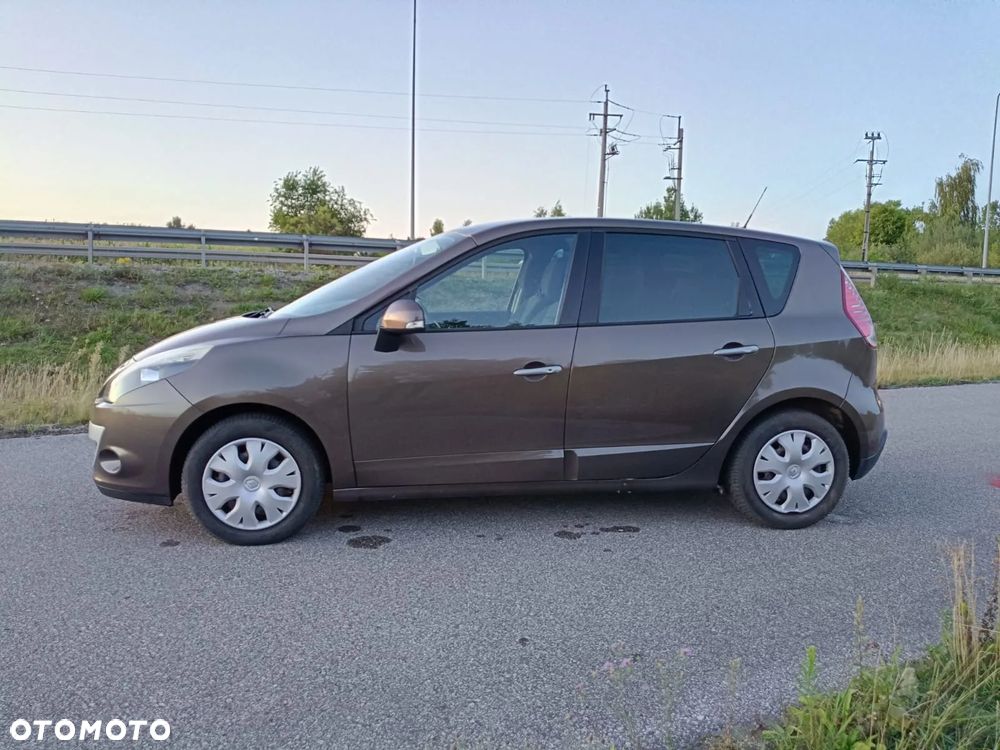 Renault Scenic TCe 130 Dynamique - 9