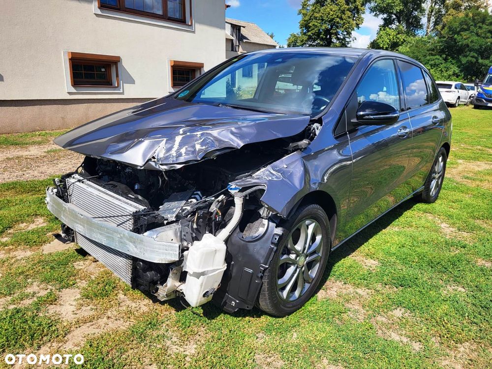 Mercedes-Benz Klasa B 200 d 8G-DCT Edition 19 - 14
