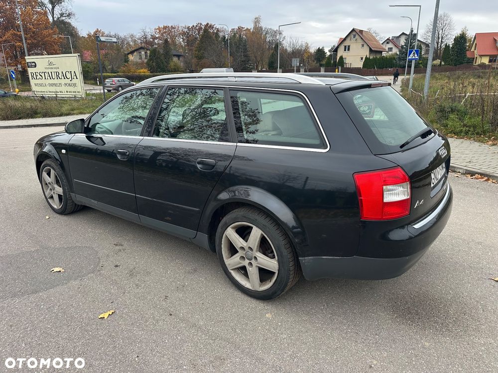Audi A4 Avant - 6