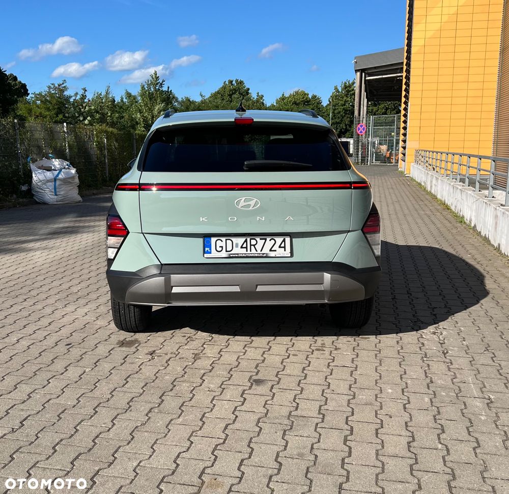 Hyundai Kona 1.6 T-GDI Executive DCT - 4
