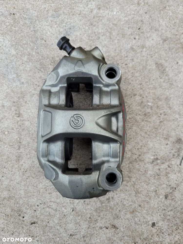 Zacisk hamulcowy prawy KTM 1290 Super Duke 17-20 - 1