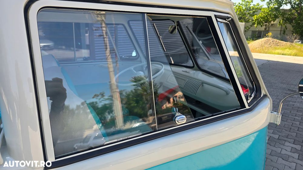 Volkswagen Transporter - 24