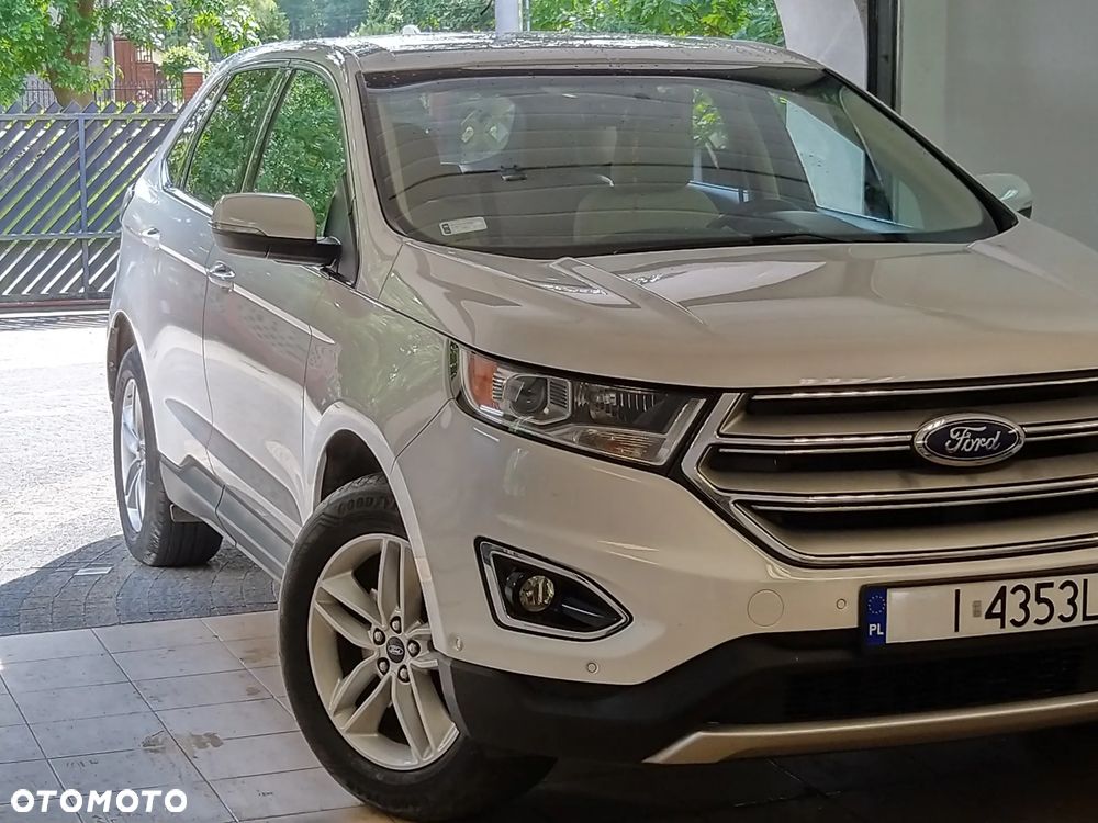 Ford Edge - 15