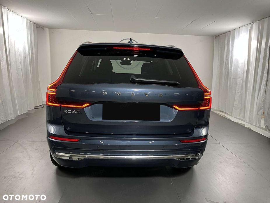 Volvo XC 90 B5 B AWD Plus Bright - 4