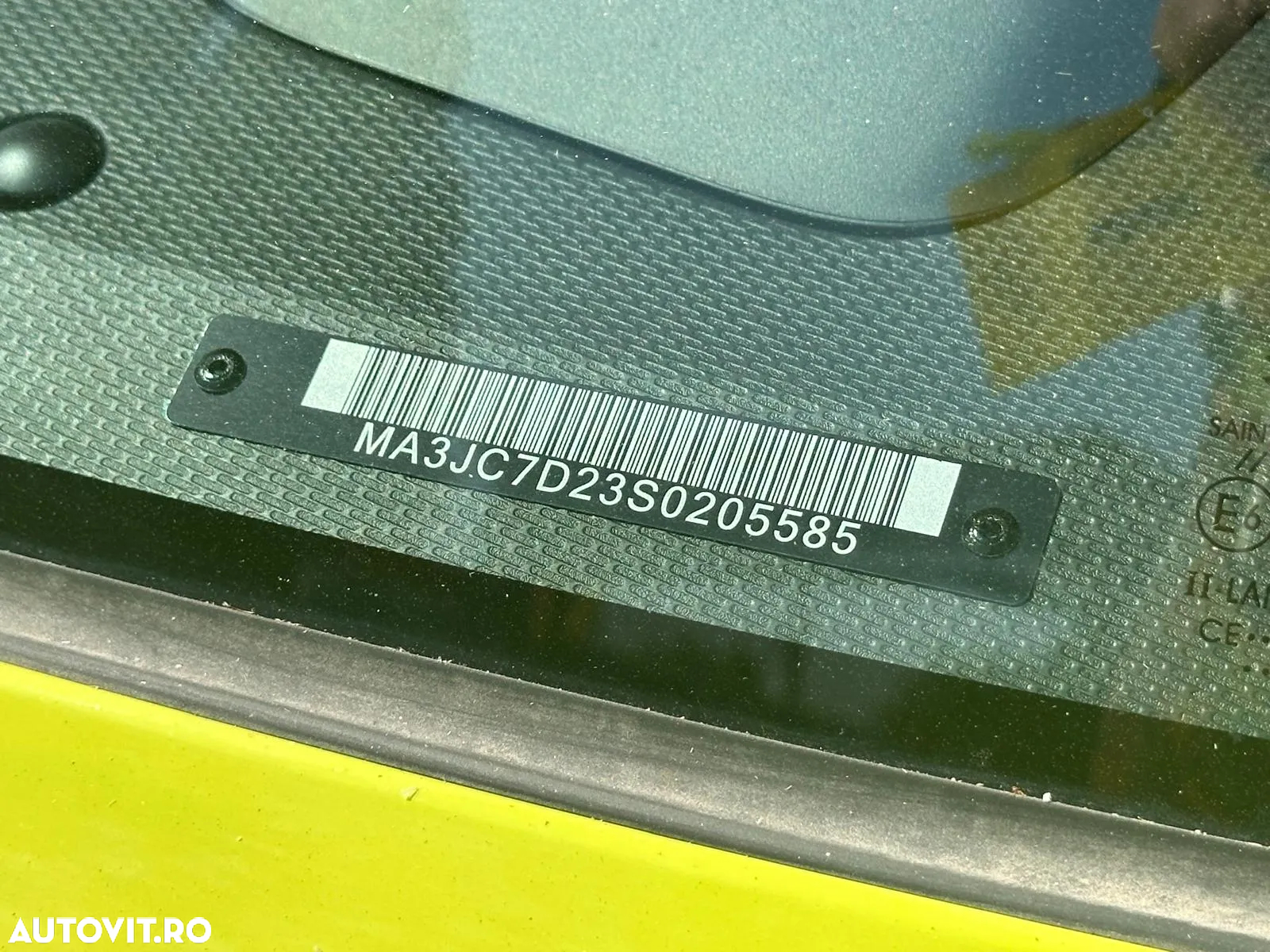 Suzuki Jimny 1.5 ALLGRIP GLX AT - 34