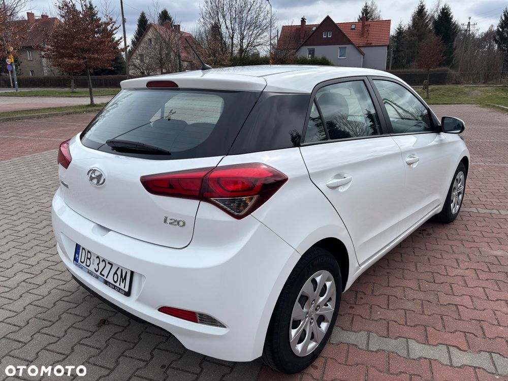Hyundai i20 blue 1.2 Style - 17