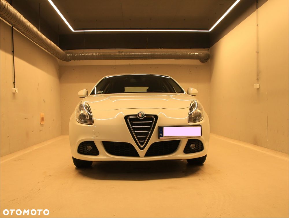 Alfa Romeo Giulietta 1.4 TB Distinctive - 1