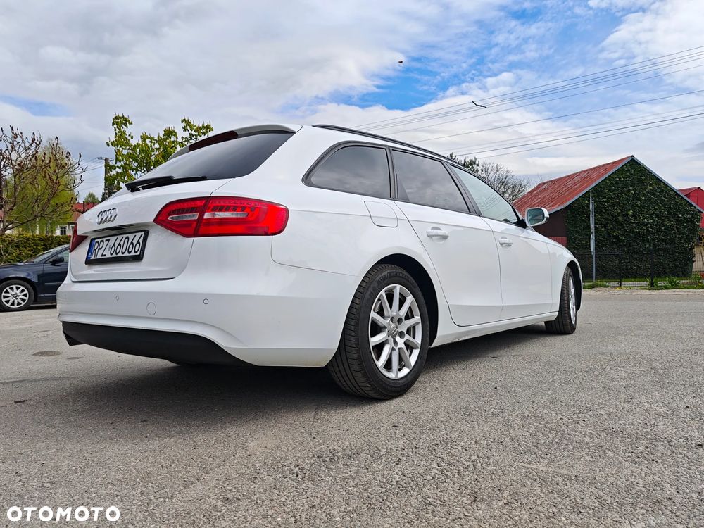 Audi A4 Avant 2.0 TDI DPF Attraction - 5