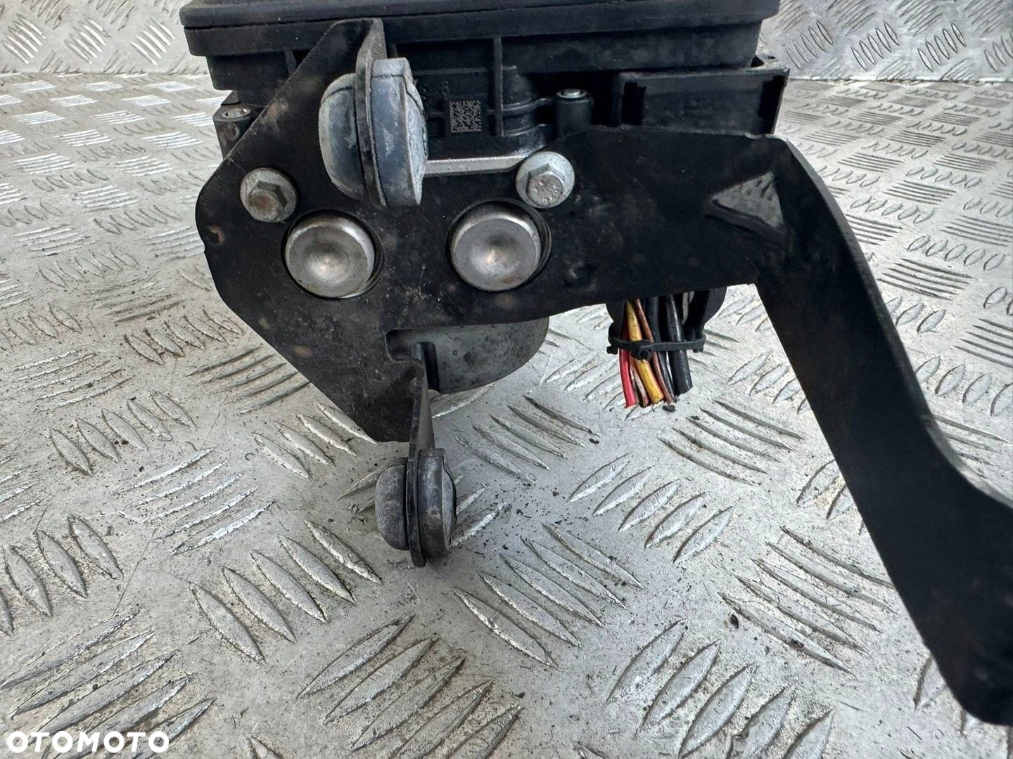 Ford C-MAX II mk2 lift 2014-2019 pompa ABS 1.5 TDCI - 5