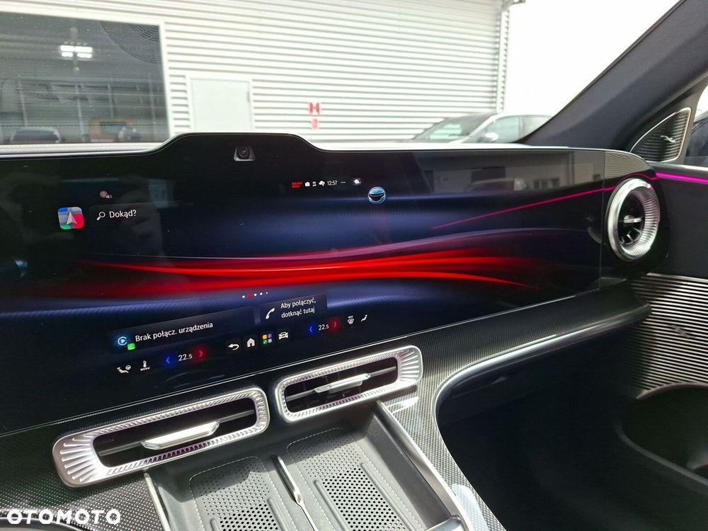 Mercedes-Benz GLC - 25