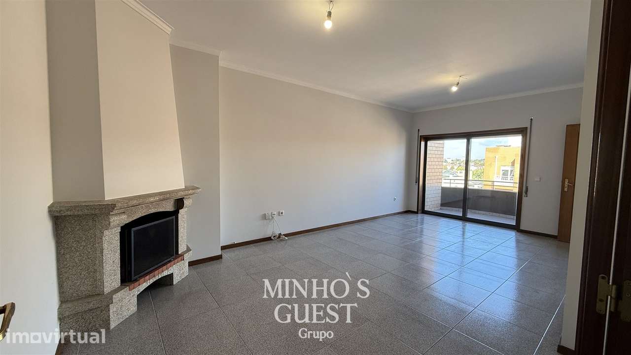 Apartamento T3 c/ Garagem fechada e Elevador - Lamaçães Braga - Grande imagem: 3/43