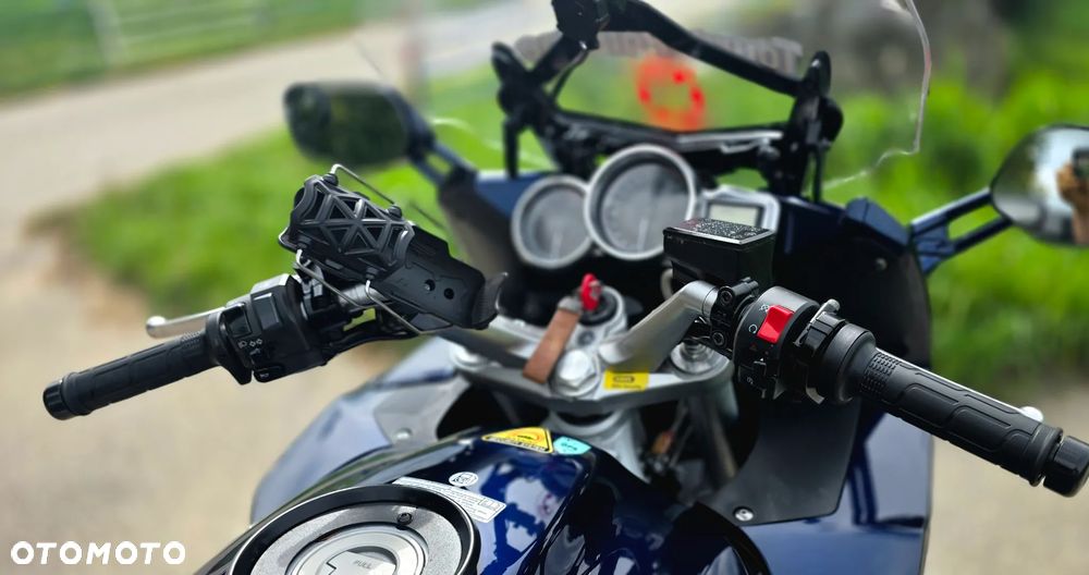 Yamaha FJR - 9