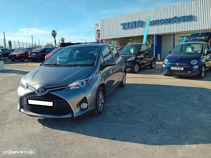 Toyota Yaris 1.33 VVT-i Comfort+P.Style - 3