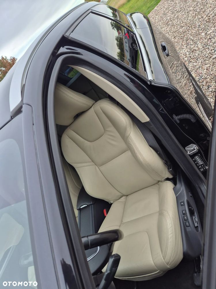 Volvo XC 60 D4 Drive-E Ocean Race - 7