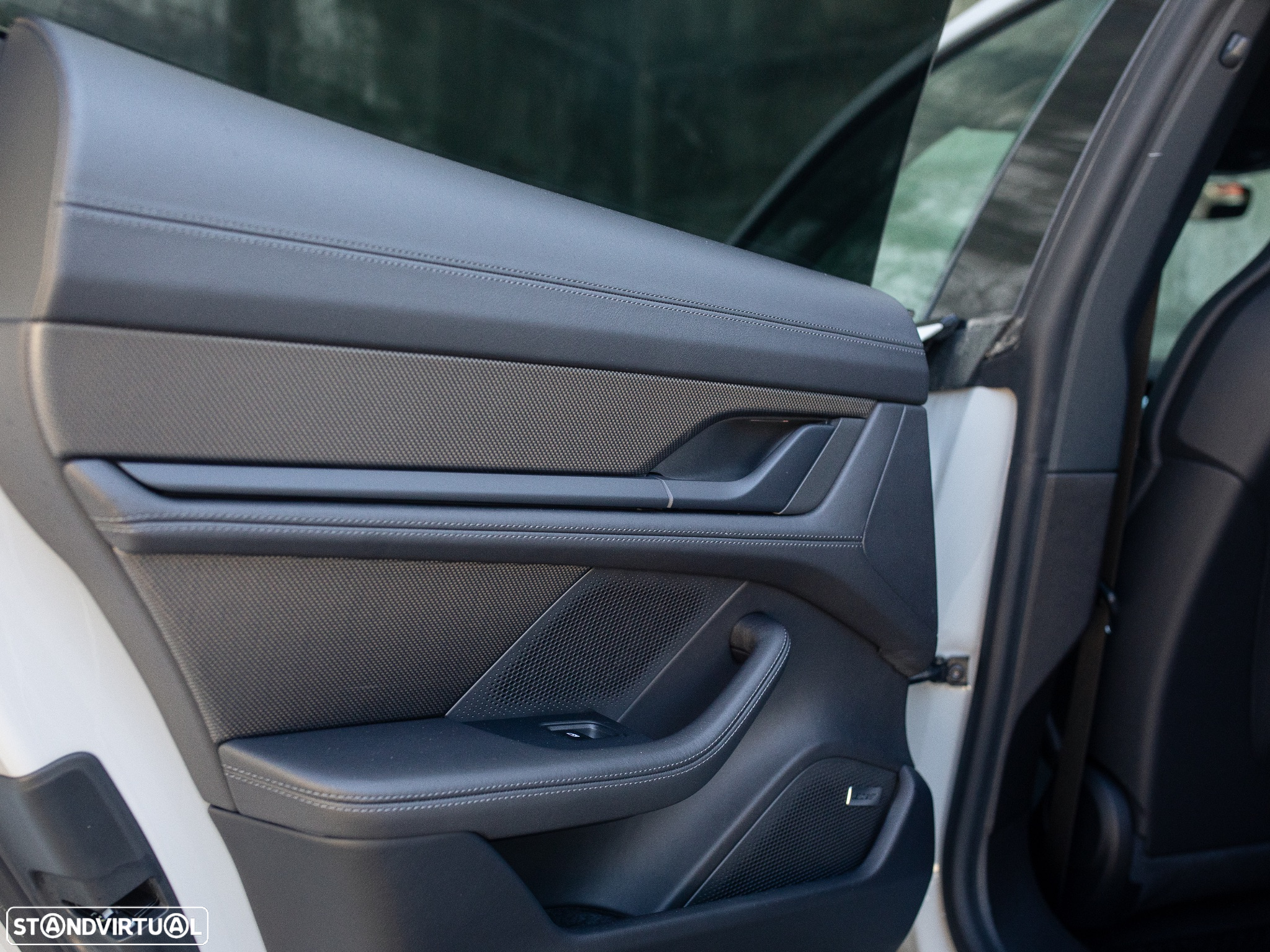 Porsche Taycan Sport Turismo 4S - 52