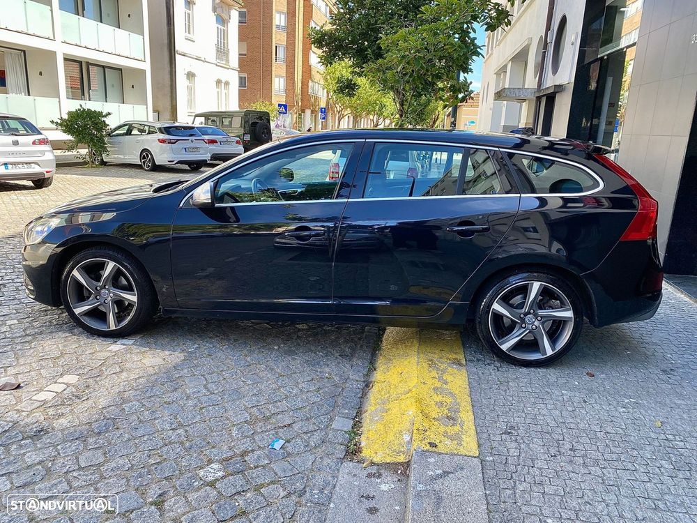 Volvo V60 1.6 D2 R-Design - 9