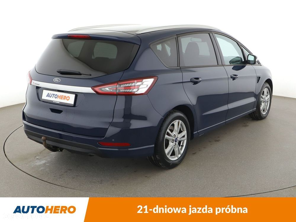 Ford S-Max - 6