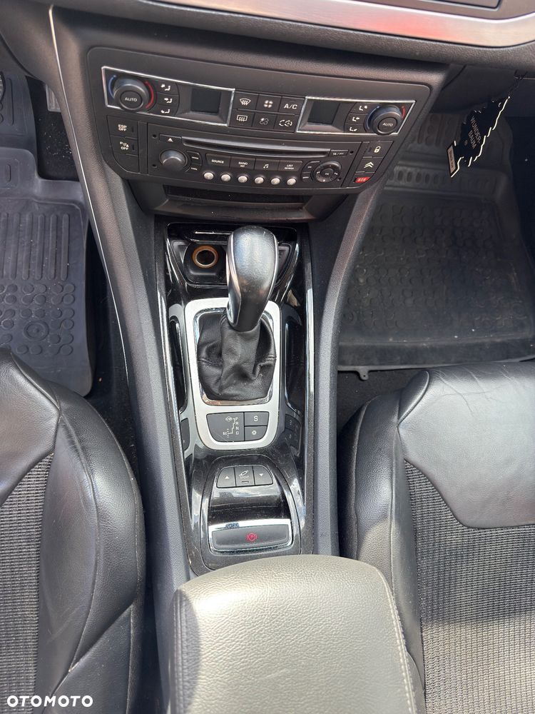 Citroën C5 2.0 HDi Exclusive - 10