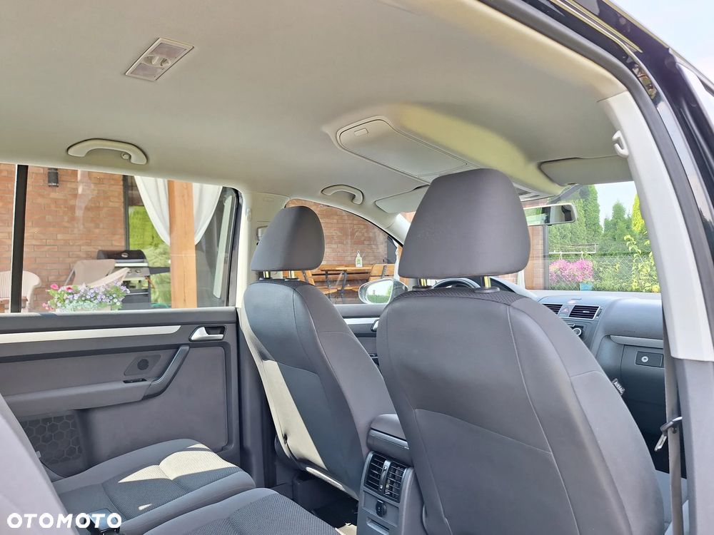 Volkswagen Touran 1.4 TSI STYLE - 14