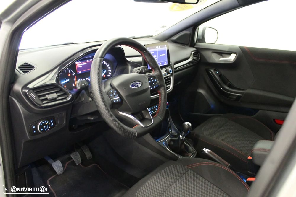 Ford Puma 1.0 EcoBoost MHEV ST-Line X Vivid Ruby Edition - 6