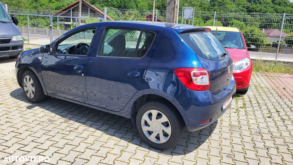 Dacia Sandero dCi 90 Laureate - 4