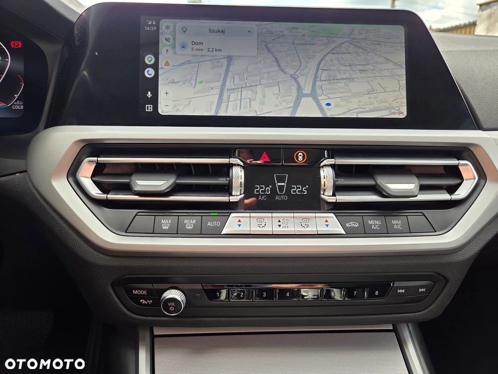 BMW Seria 3 320d xDrive Advantage - 23