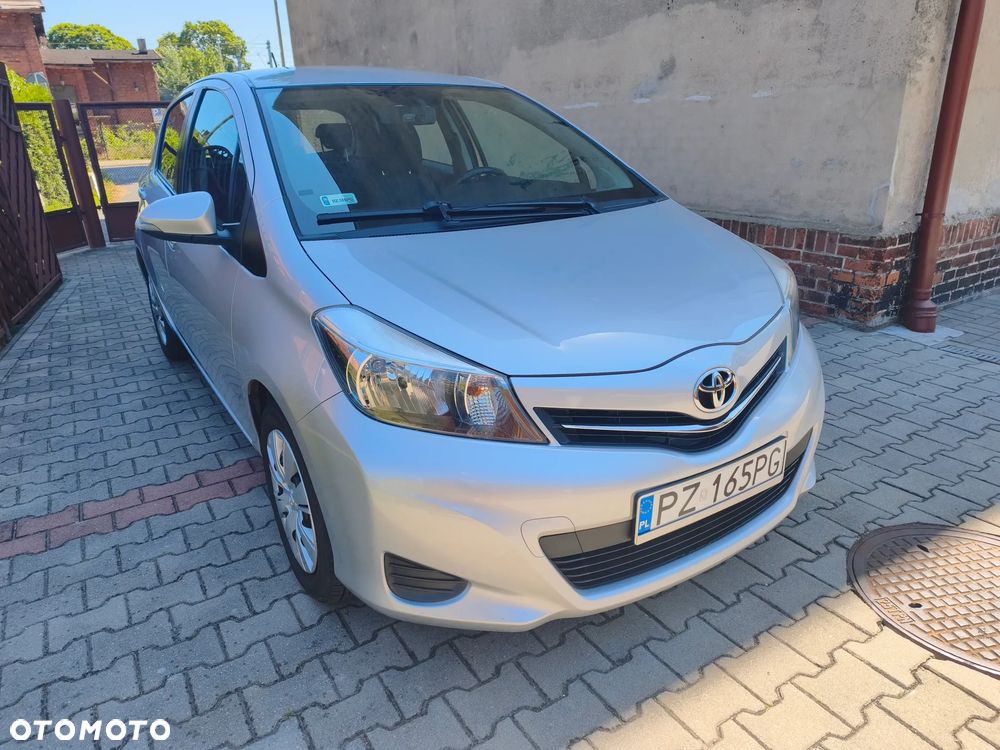 Toyota Yaris 1.33 Luna - 2