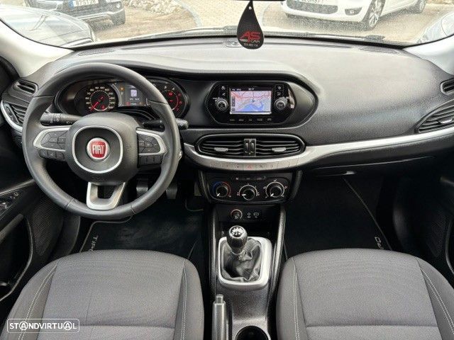 Fiat Tipo Station Wagon 1.3 M-Jet Easy - 15