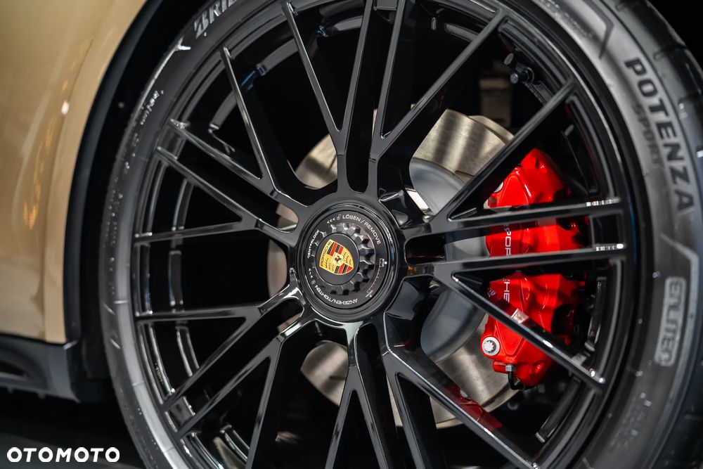 Porsche Panamera - 26