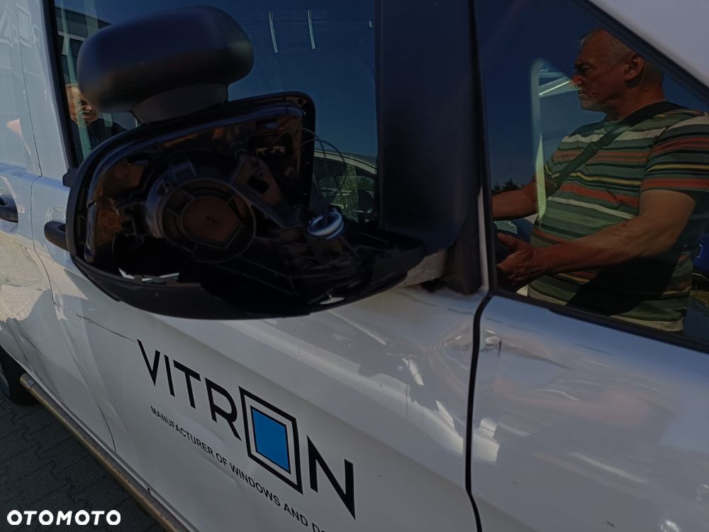 Mercedes-Benz Vito Furgon 114 CDI kompakt FWD - 20